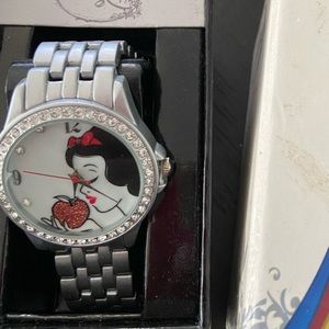 Plus Size Disney Princess Snow White Watch
